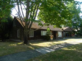 541 18th St, Corvallis OR  97330-5730 exterior
