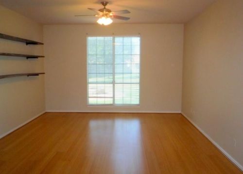 2004 Meera Ln, Midlothian TX  76063-3750 exterior