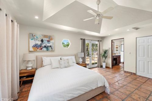 11411 Arroyo Ave, Santa Ana CA  92705-2469 exterior