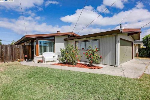 27443 Palmwood Ave, Hayward, CA 94545-4213
