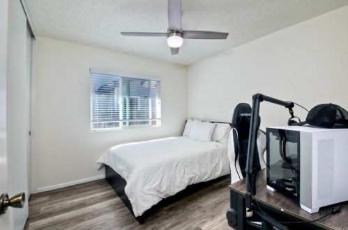5385 Gooseberry Way, Oceanside CA  92057-4633 exterior