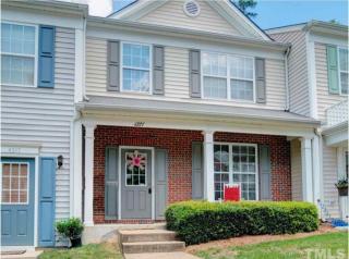 4221 Vienna Crest Dr, Raleigh, NC 27613-3346
