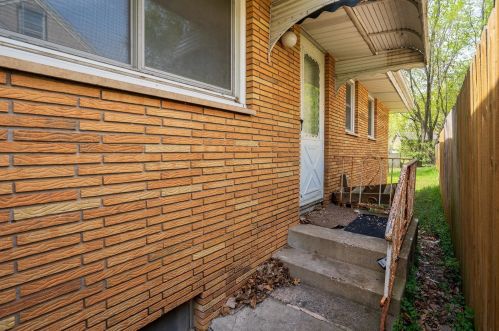 3549 Halifax Ave, Minneapolis MN  55422-2839 exterior