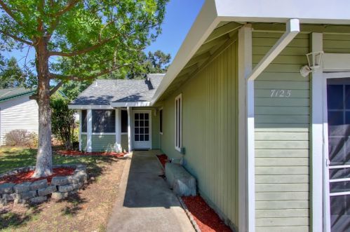 7125 Castle Creek Way, Rio Linda, CA 95673-2442