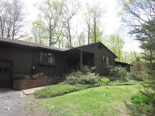 25 Quarry Ridge Rd, Upper Stepney, CT 06468-3321
