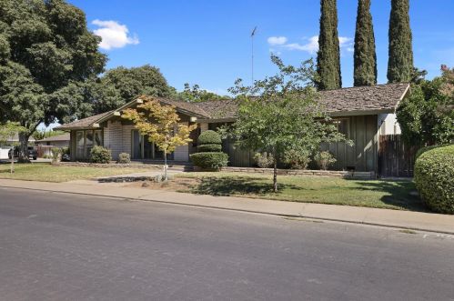 609 Andover Ln, Modesto, CA 95350-2269