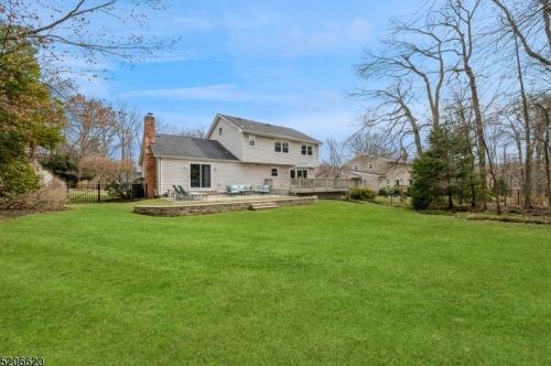 119 Shady Ln, Dover NJ  07869-4828 exterior