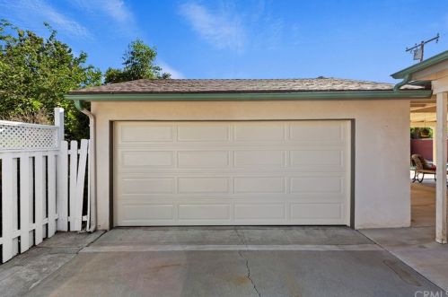 3687 Roslyn St, Riverside CA  92504-3536 exterior