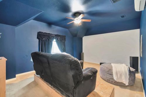 4321 Saginaw Ln, Carrollton TX 75010-1187 exterior