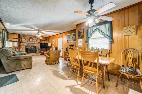 460 Oglesby Bridge Rd, Conyers GA  30094-4142 exterior