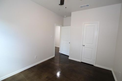 5832 Humbert Ave, Fort Worth TX  76107-6919 exterior