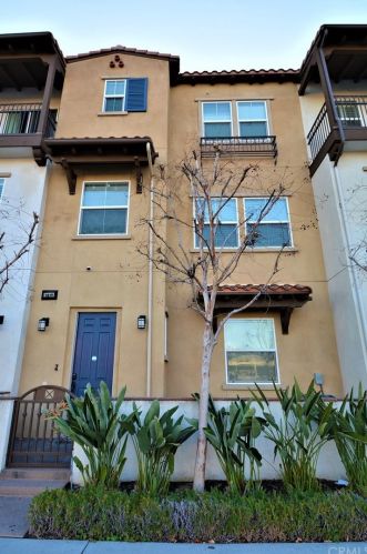 1017 Citrus Ave, Covina, CA 91722-2739