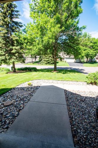 9063 Duckwood Trl, Saint Paul MN  55125-8687 exterior