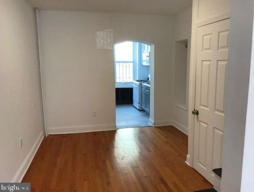 1130 Alder St, Philadelphia PA  19147-4611 exterior