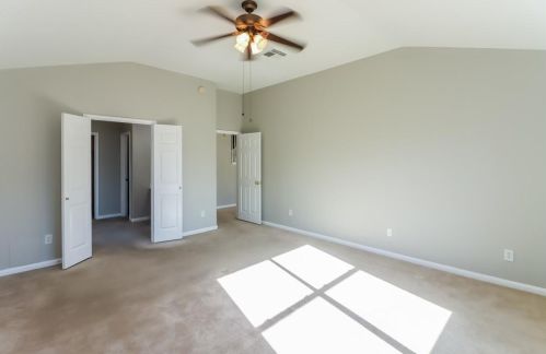 1201 Gibbons Ct, Richmond TX 77471-2485 exterior