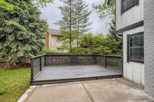 8526 Mineral Cir, Englewood CO 80112-2748 exterior