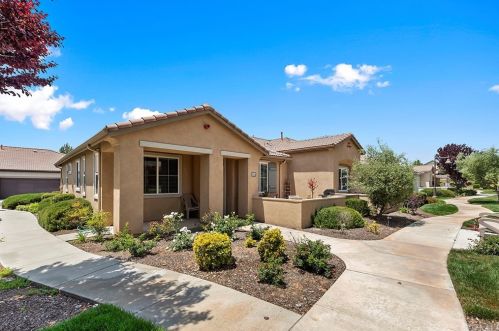 1642 Beaver Crk, Beaumont, CA 92223-7371