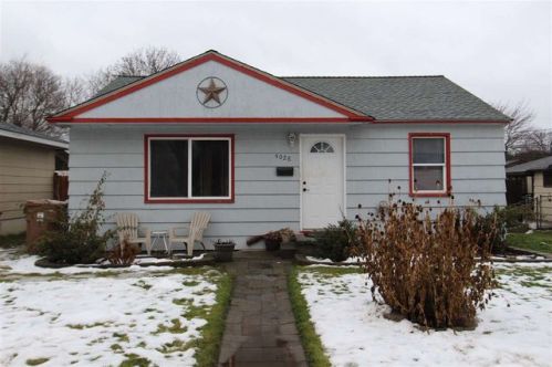 4028 Pacific Ave, Spokane WA  99202-1520 exterior