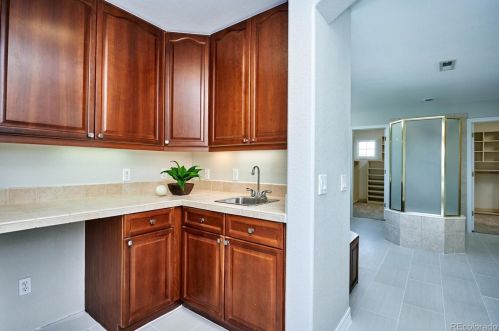 19328 Fair Dr, Aurora CO 80016-6175 exterior