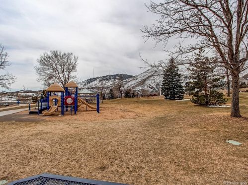 506 High Point Dr, Lakewood CO  80403 exterior