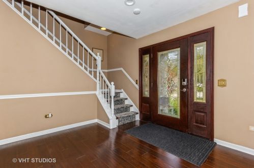 1222 Springdale Cir, Naperville, IL 60564-8726