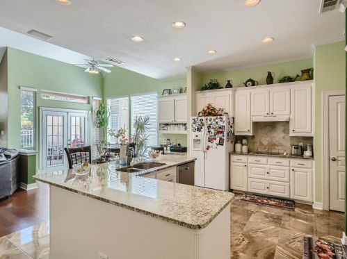 2851 Fairway Dr, Cedar Hill TX 75104-8288 exterior