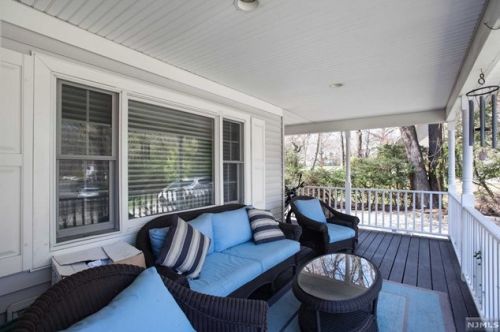 98 Birch St, Closter, NJ 07624-1745
