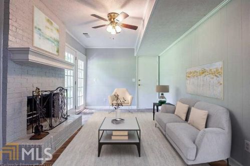 3324 Dearwood Dr, Lilburn, GA 30047-2002