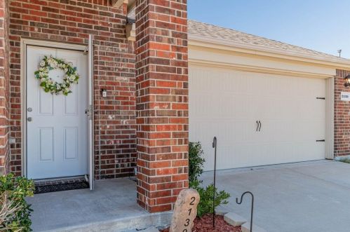 2130 Shady Glen Trl, Princeton, TX 75407-2634