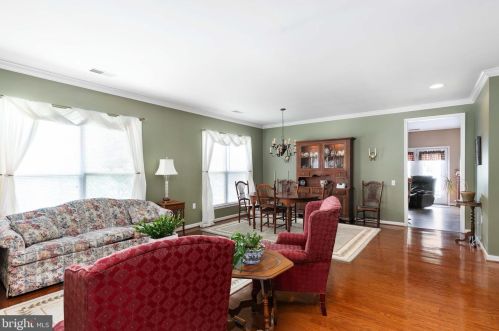 29 Dayton Cir, Fredericksburg, VA 22406-7486