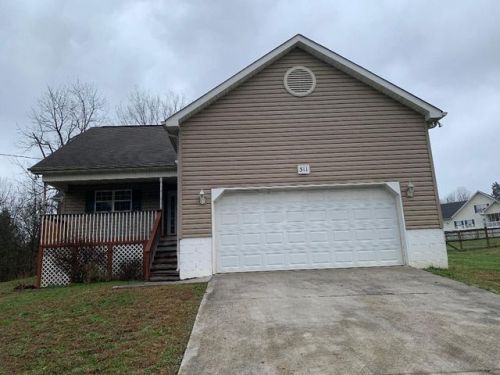 311 Monday Rd, Corryton, TN 37721-5205