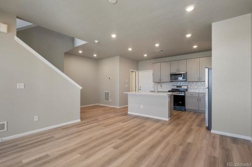 6372 Lisbon St, Denver, CO 80019-8529