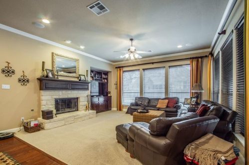 2513 Armatrading Dr, Cedar Park, TX 78613-1645