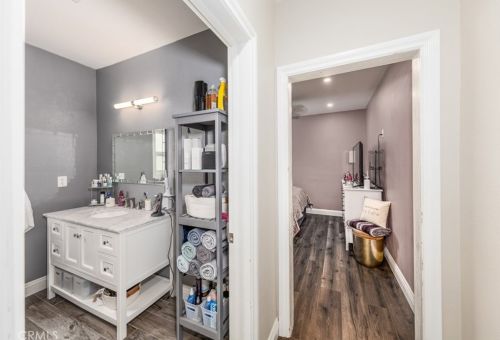 818 9th Ave, Upland CA  91786-4001 exterior