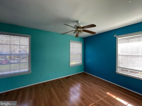 12 Colebrook Ct, Princeton NJ  08540-7050 exterior