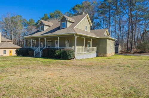 1400 Pine Springs Dr, Kennesaw, GA 30152-4657