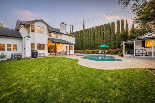8701 Sotheby Ct, Fair Oaks, CA 95628-5468