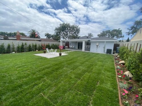 14412 Cordary Ave, Hawthorne CA  90250-8340 exterior