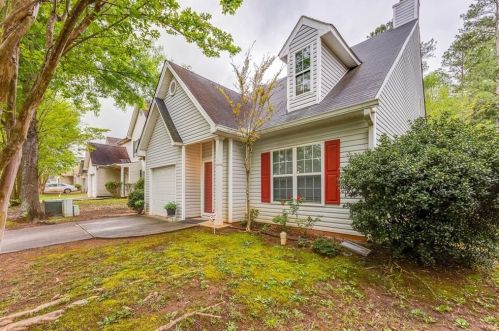 4347 Chestnut Lake Ave, Lithonia GA  30038-4564 exterior