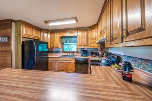 2415 Camp Rd, Big Canoe GA  30143-4925 exterior