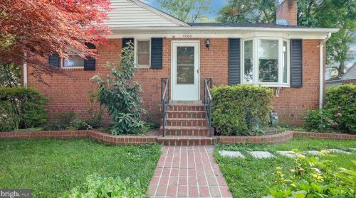 3706 Kayson St, Silver Spring, MD 20906-5128
