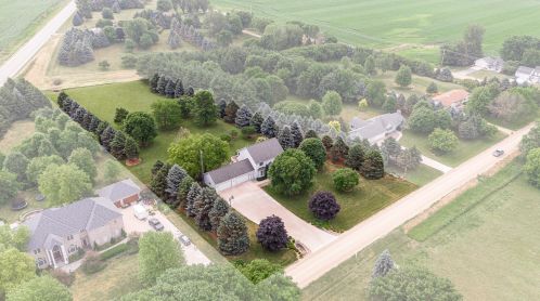 440 10th Ave, Byron, MN 55920-1322