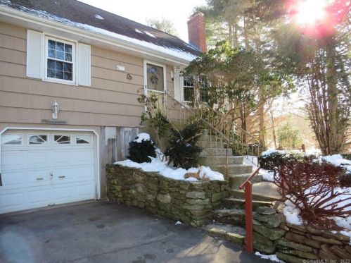 186 North St, Hebron, CT 06248-1126