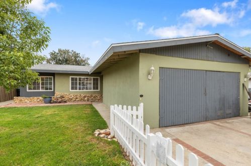 4168 Ish Dr, Simi Valley, CA 93063-3336