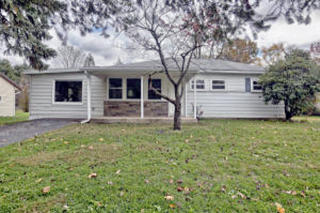 69 Pilgrim Dr, Lancaster, PA 17603-6451