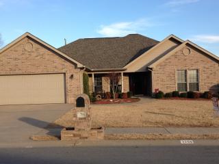 3208 Moonlighting Place Dr, Benton, AR 72022-8004