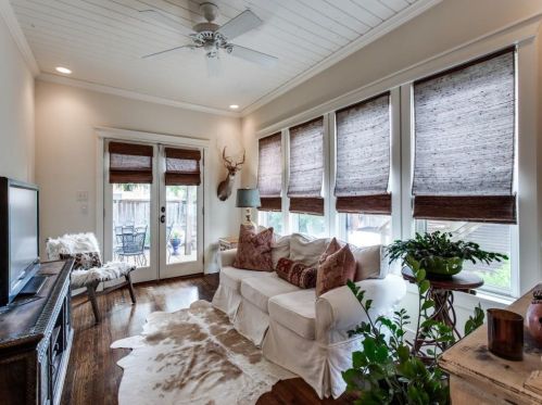 3701 Crestline Rd, Fort Worth TX  76107-3333 exterior