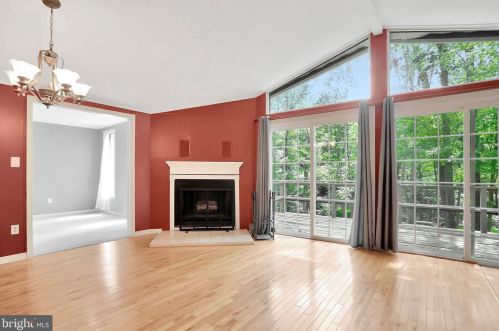 112 Algonquin Trl, Hedgesville WV  25427-5568 exterior