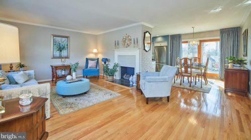 7613 Hamlet St, Springfield VA  22151-2812 exterior