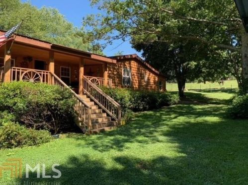 231 Burton Ln, Clarkesville, GA 30523-6703